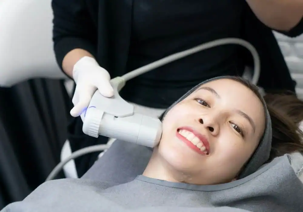 HIFU treatment Golders Green in progress