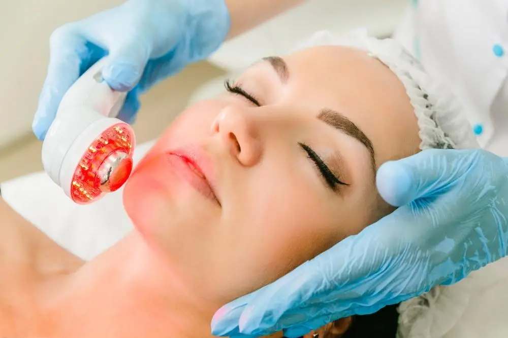 woman having non-surgical Morph8 treatment Golders Green